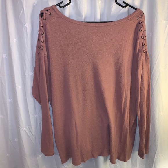 Soft & Sexy AE oversized shirt - Picture 4 of 4